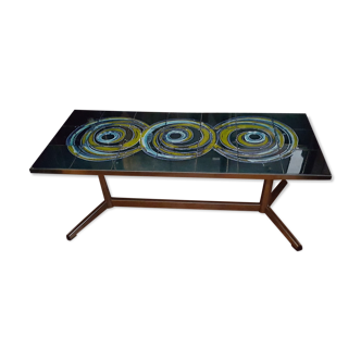 Ceramic coffee table