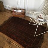 Vintage Persian rug 135cm x 120cm