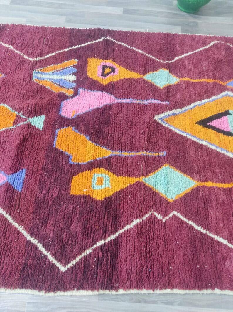 Traditional handmade Berber rug 250cm x 150cm