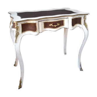 Bureau patiné style Louis XV