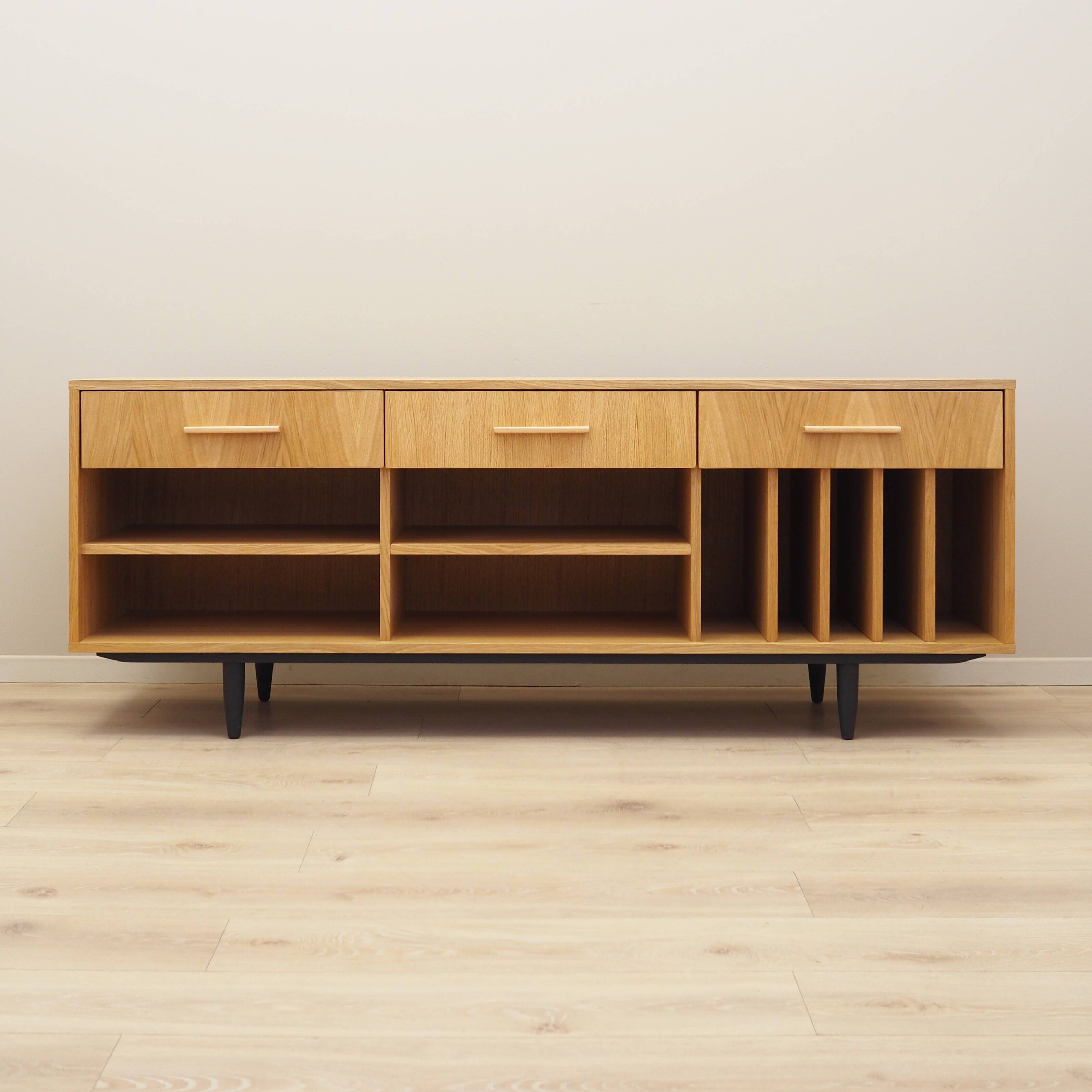 Enfilade en chêne, design scandinave