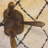 Tabouret tripode