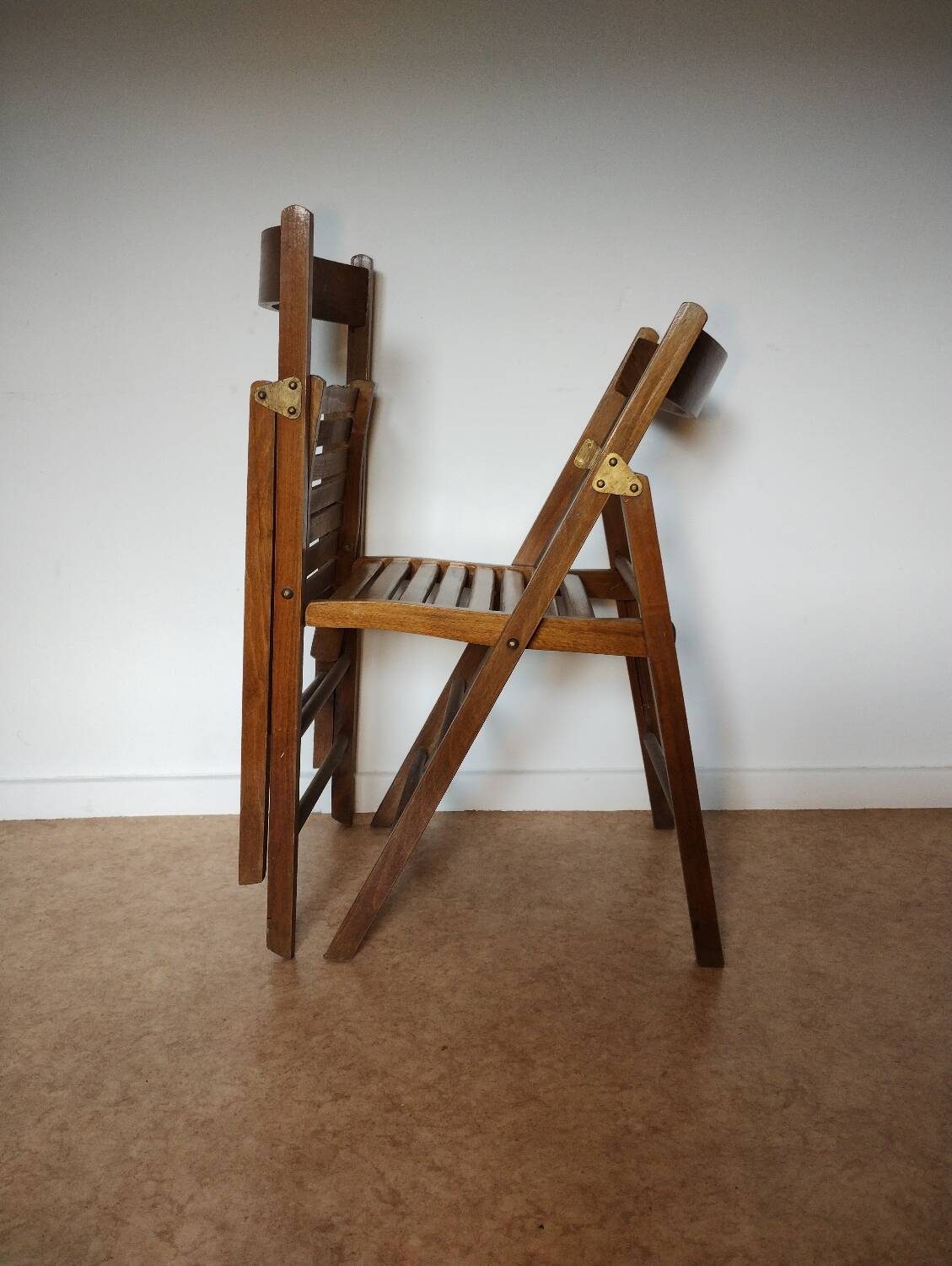 vintage folding chairs