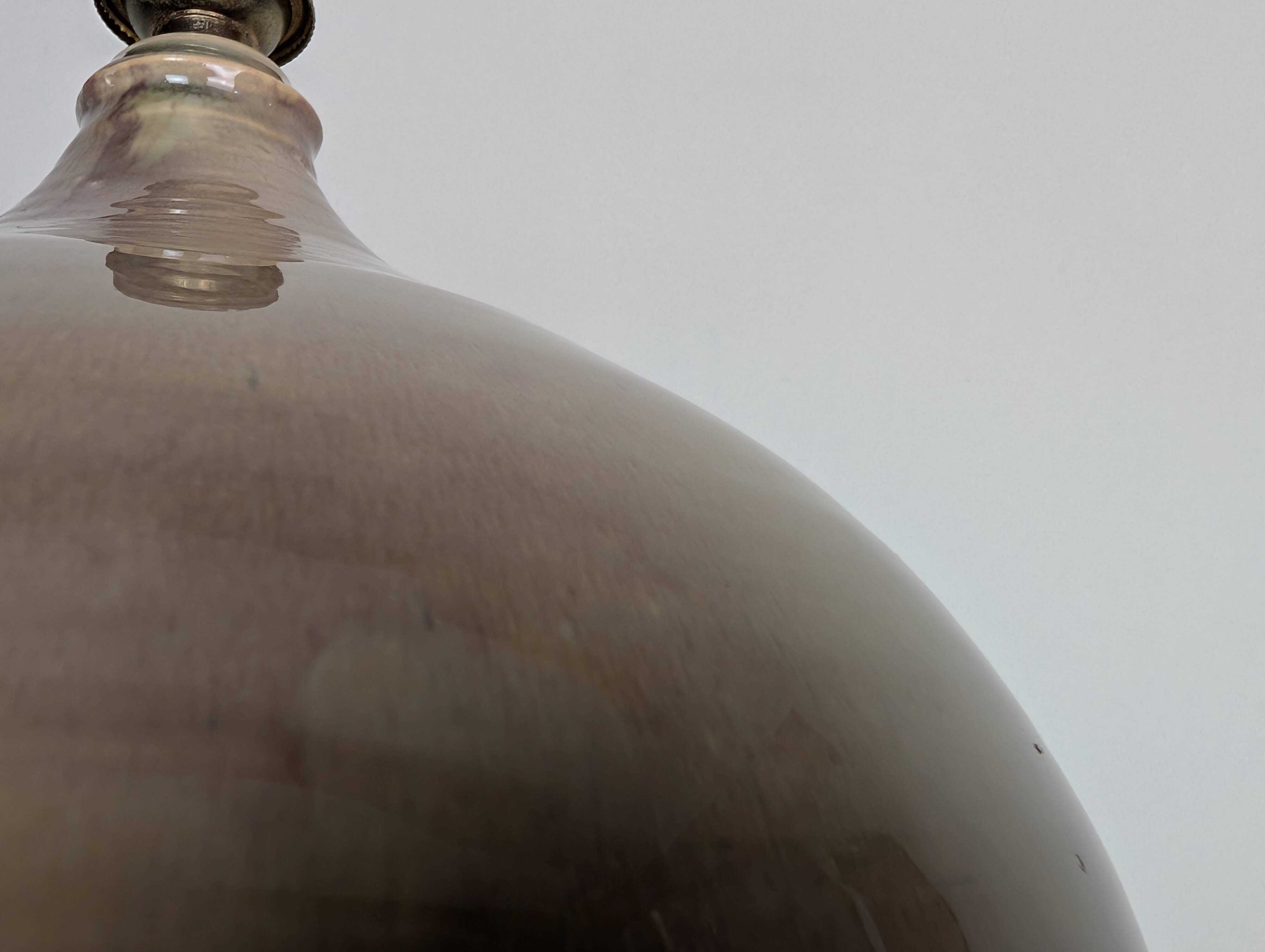 Pied de lampe en céramique