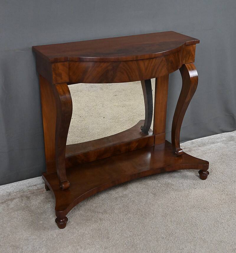 Mahogany console, Restoration period – first part of the 19th century.