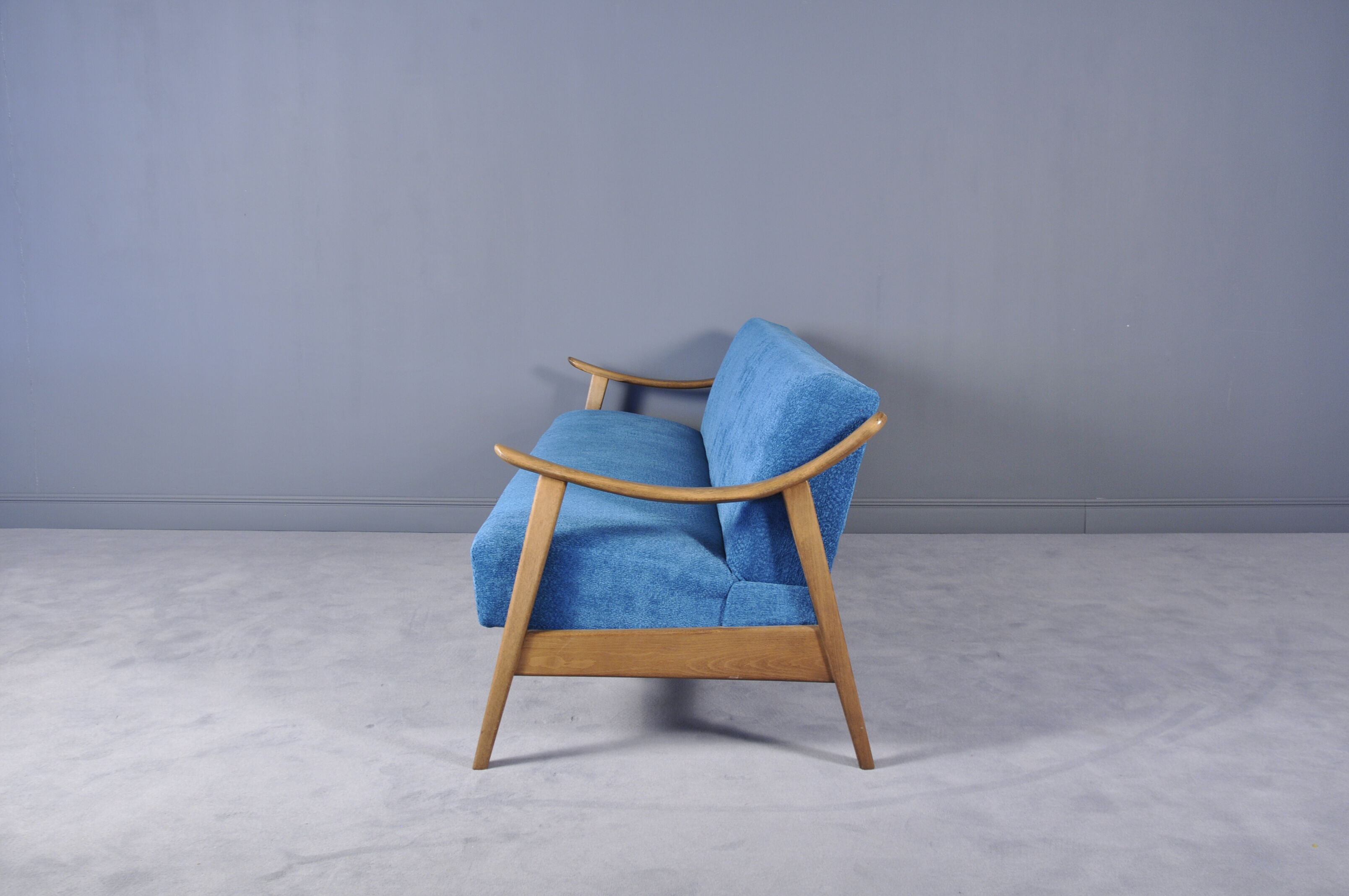 Three seater extensible sofa 1960's