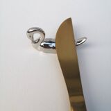 Swan knife holder