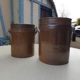 Set of 2 ceramic pots