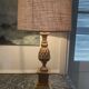 Lampe en bois ananas années 70