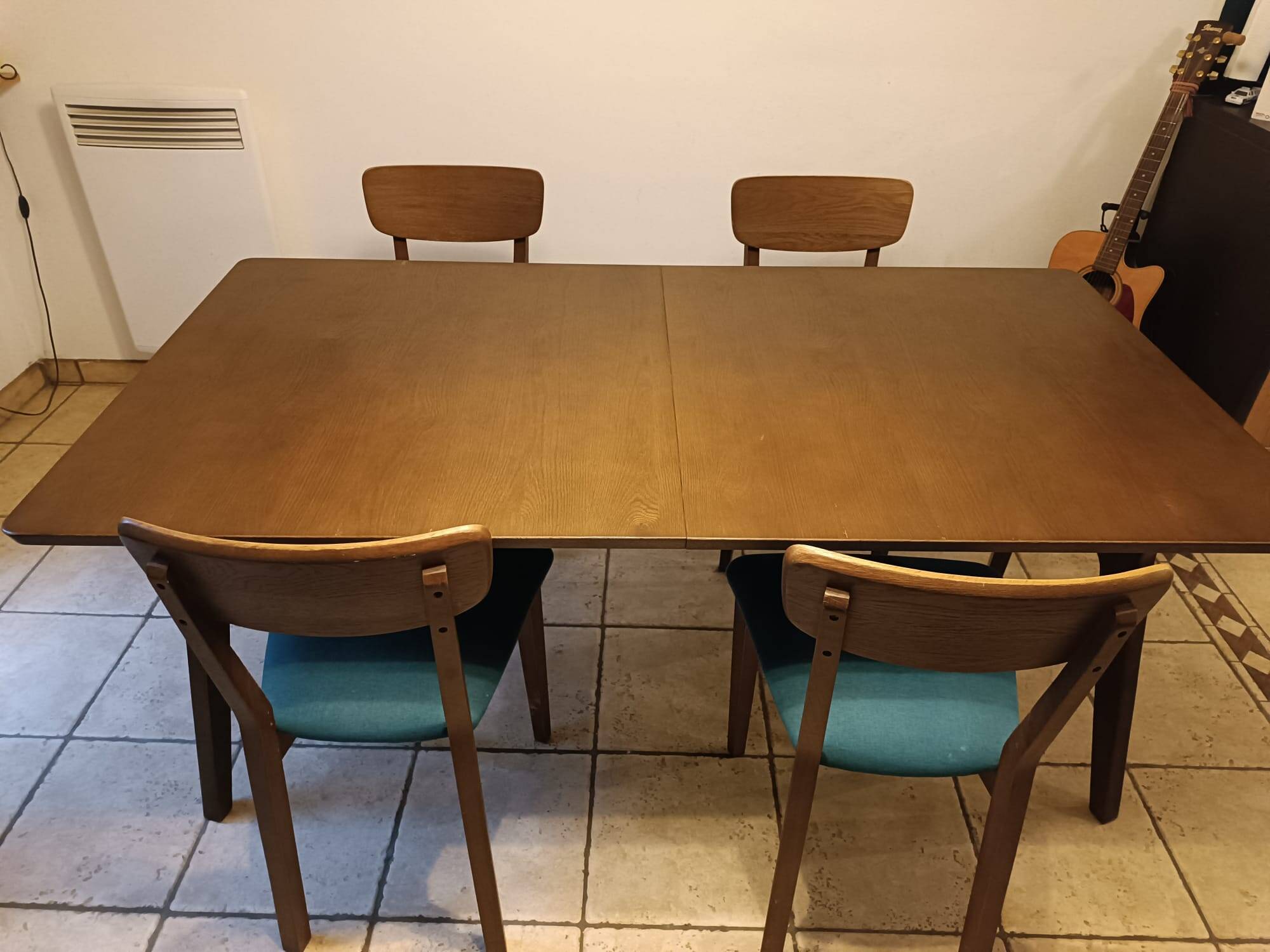 Solid oak extendable table Jenson for 6/8 people