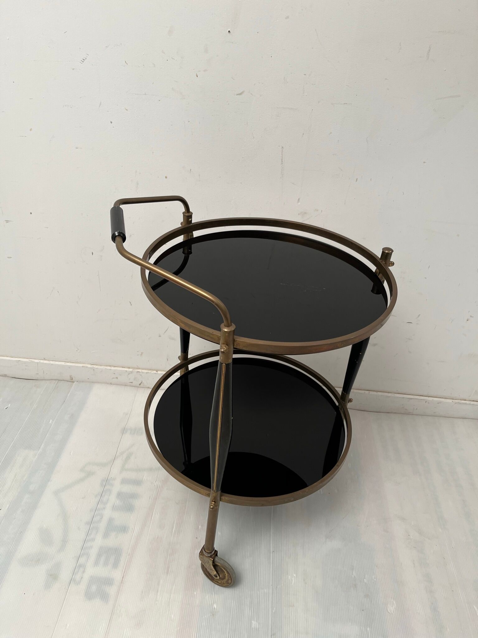 Service bar trolley from the 50s