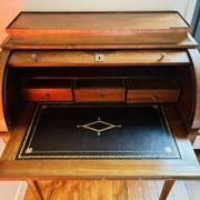 Cylinder desk