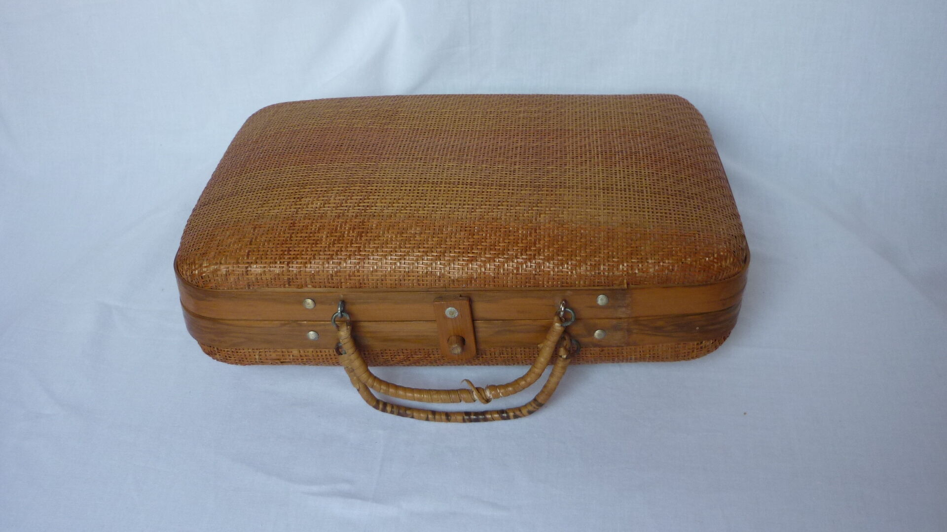 70 year wicker case