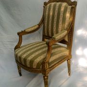 Queen's chair in gilded wood Louis XVI style