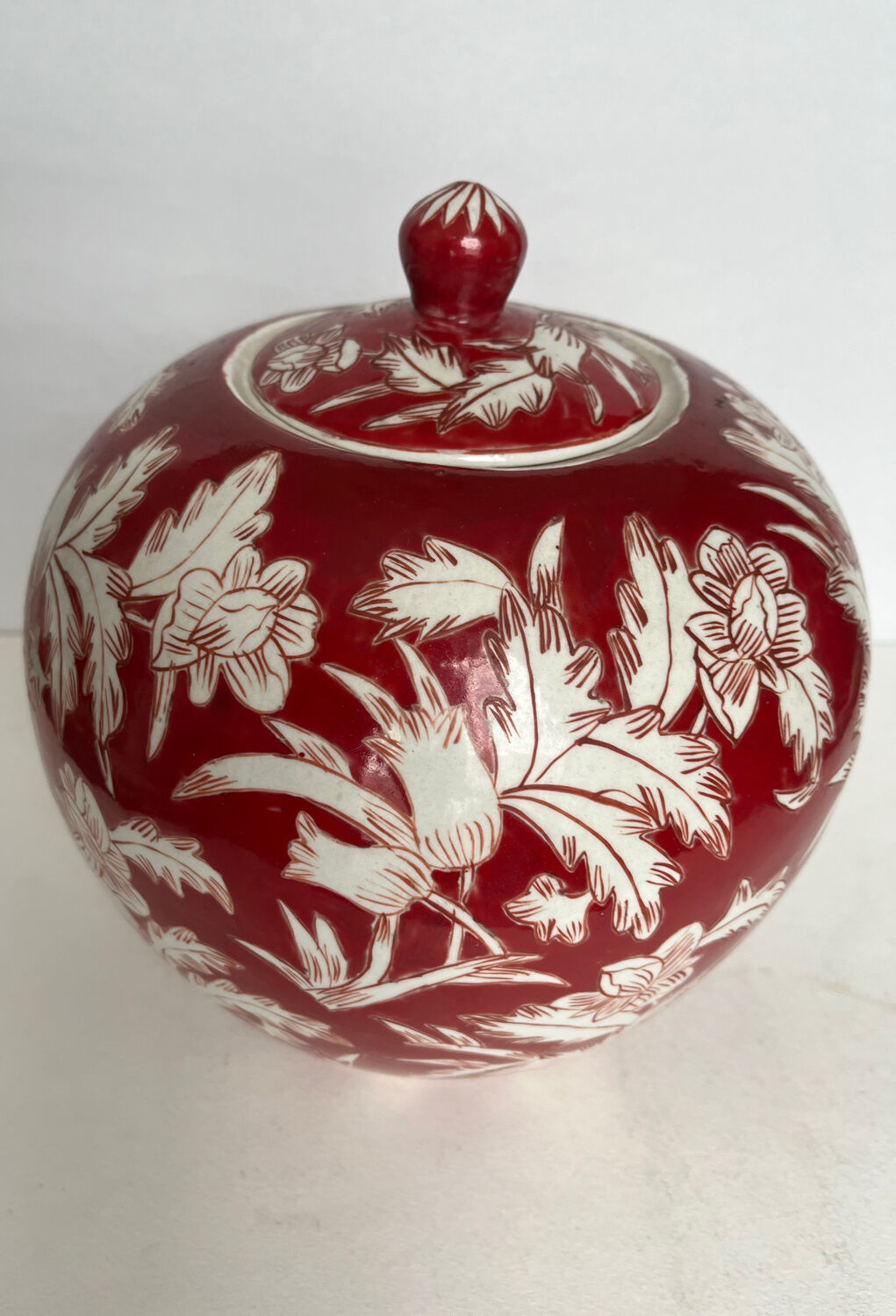 Chinese ceramic ginger pot