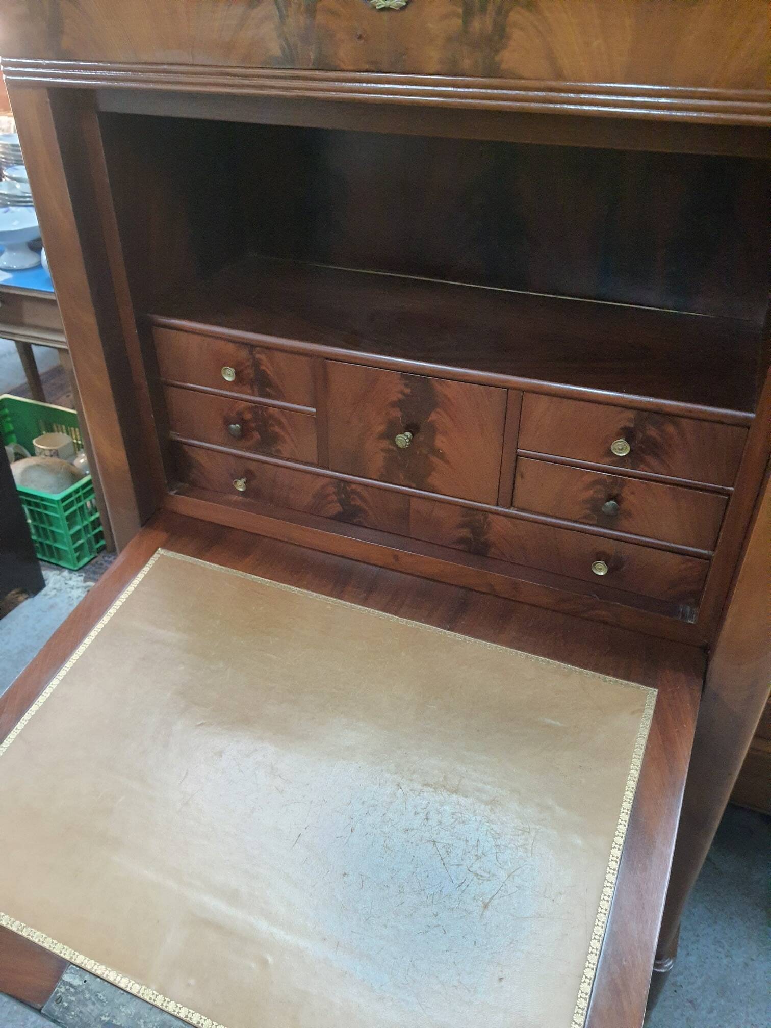 Louis Philippe era secretary