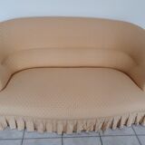 Toad bench