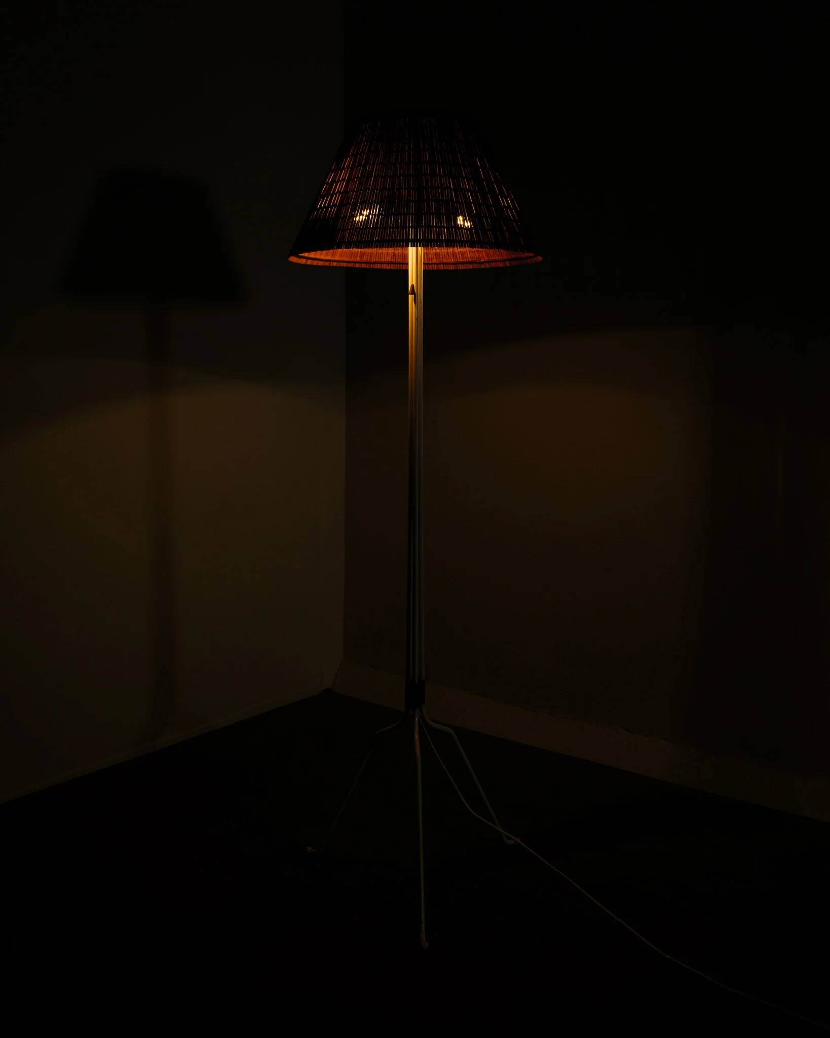 Finnish Mid Century Metal Floor Lamp in Rattan by Lisa Johansson-Papé, 1940