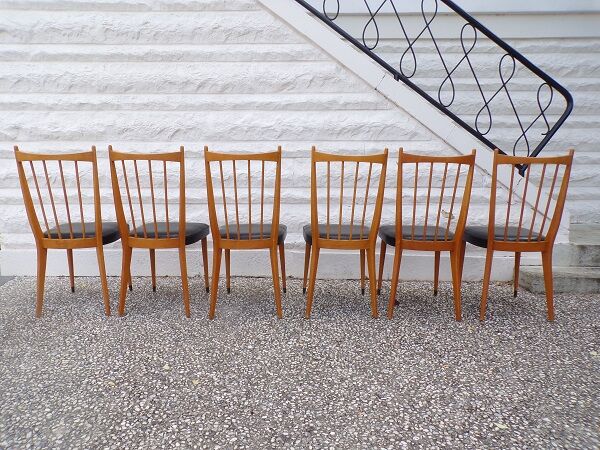 Series of chairs year 60