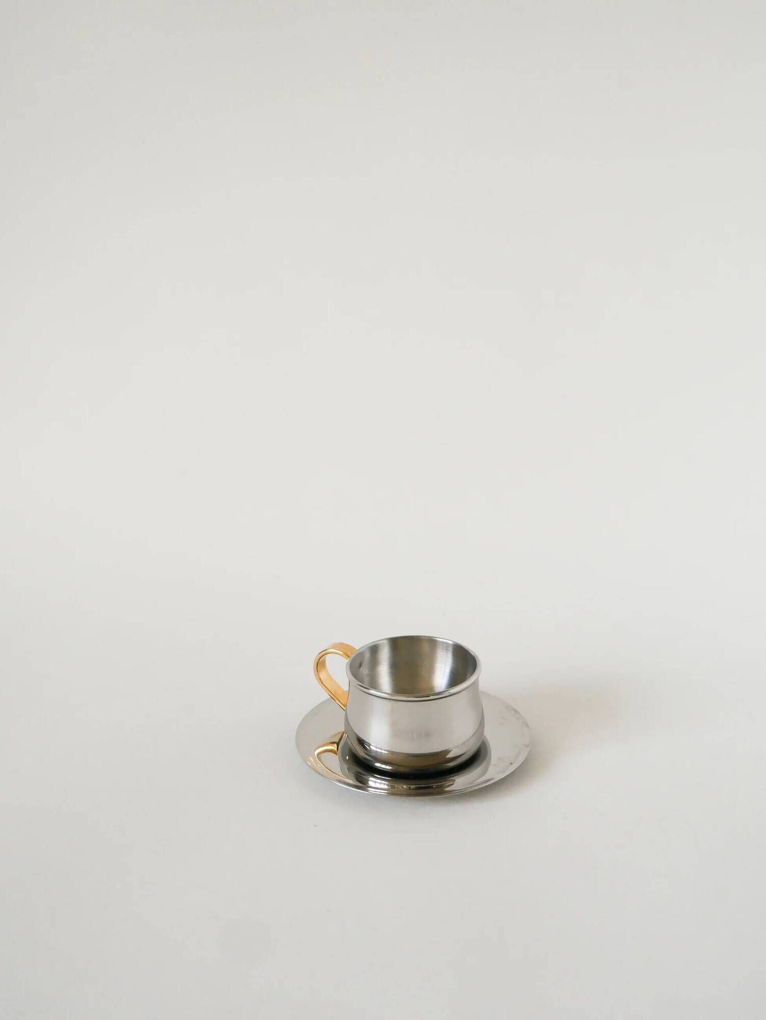 Set of double-walled stainless steel espresso cups made in Italy, 1970s design.