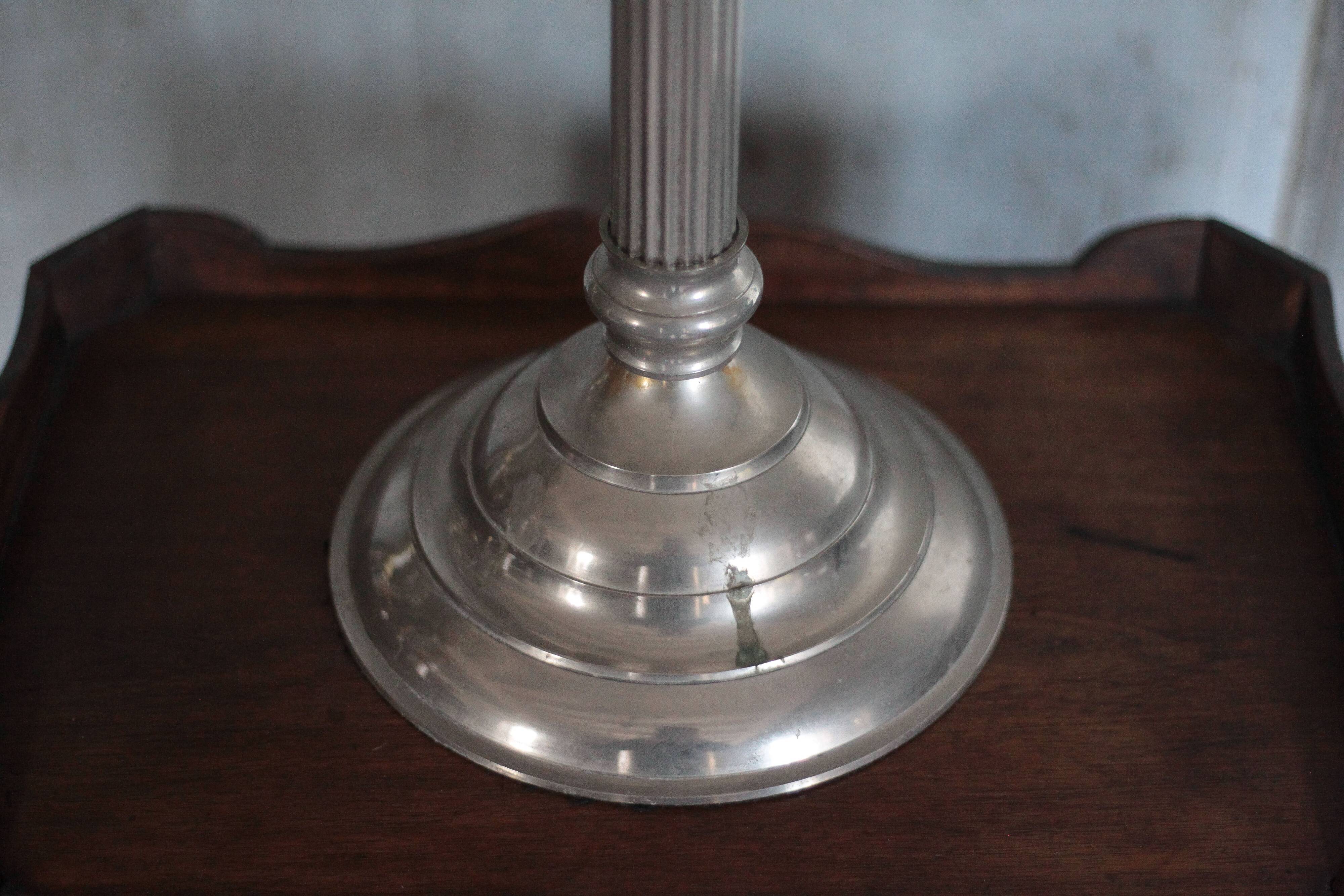 Chandelier with 5 lights, large candelabrum, candle holder, interior decoration.