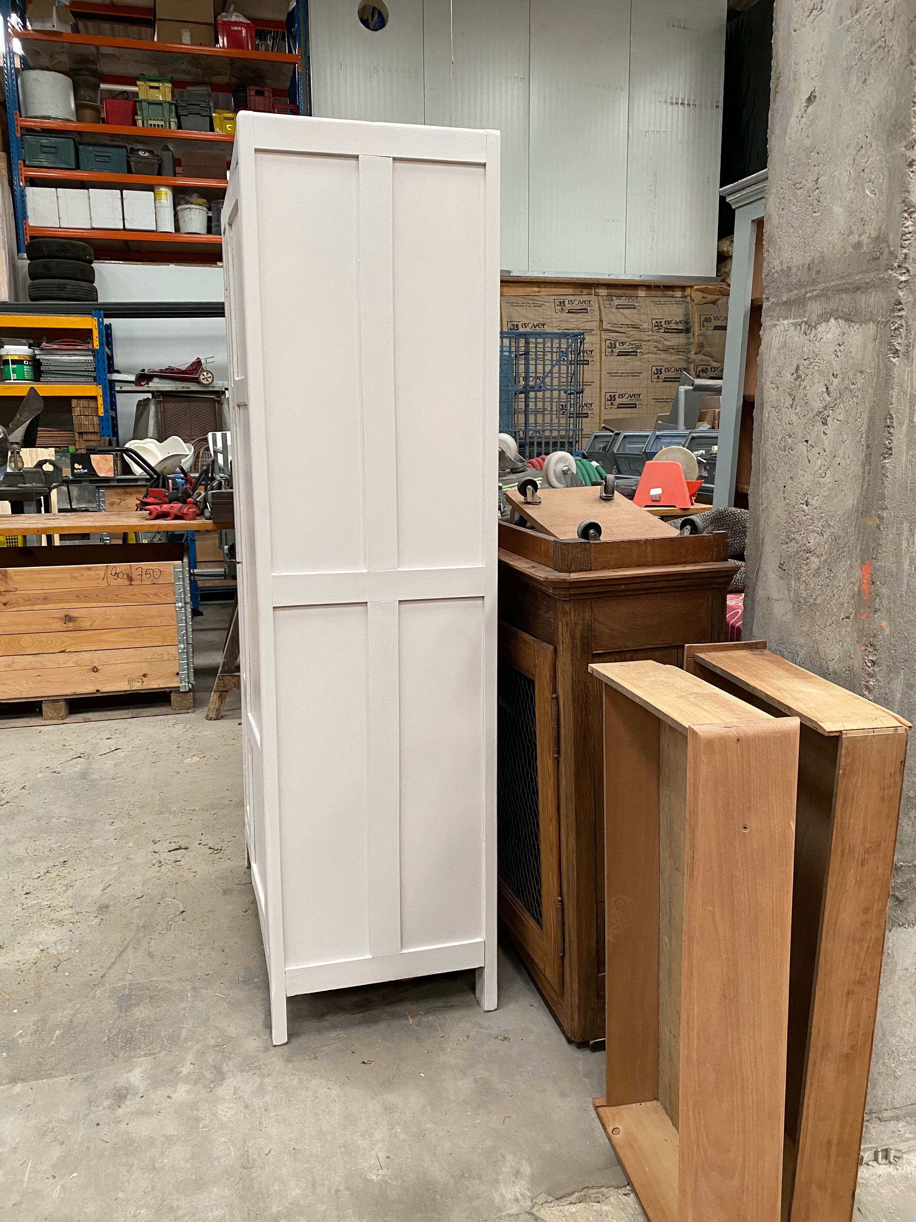 Chalk white Parisian wardrobe