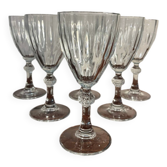 Verre a pied vin eau champagne