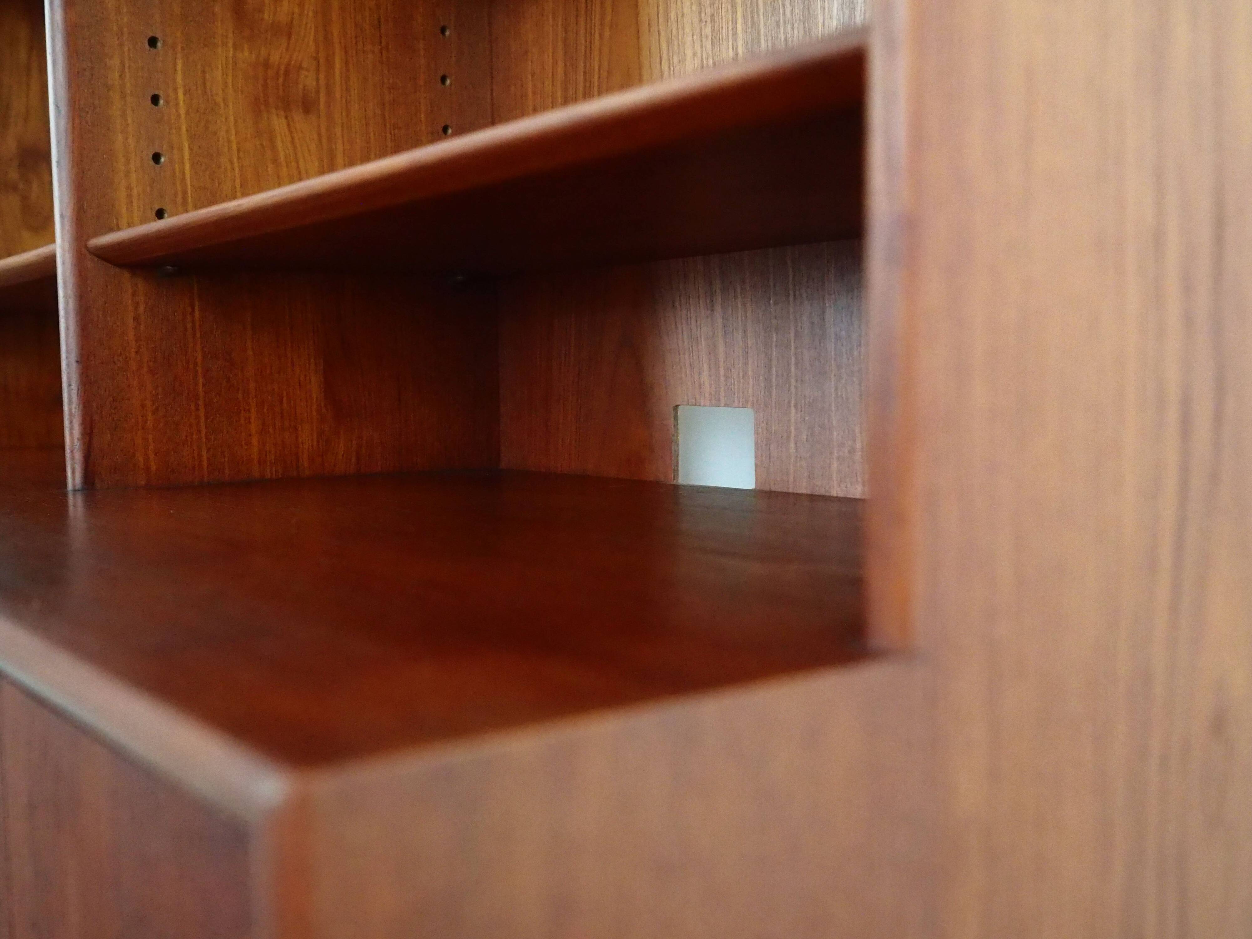 Teak bookcase, Danish design, 1970s, manufactured by Illums Bolighus