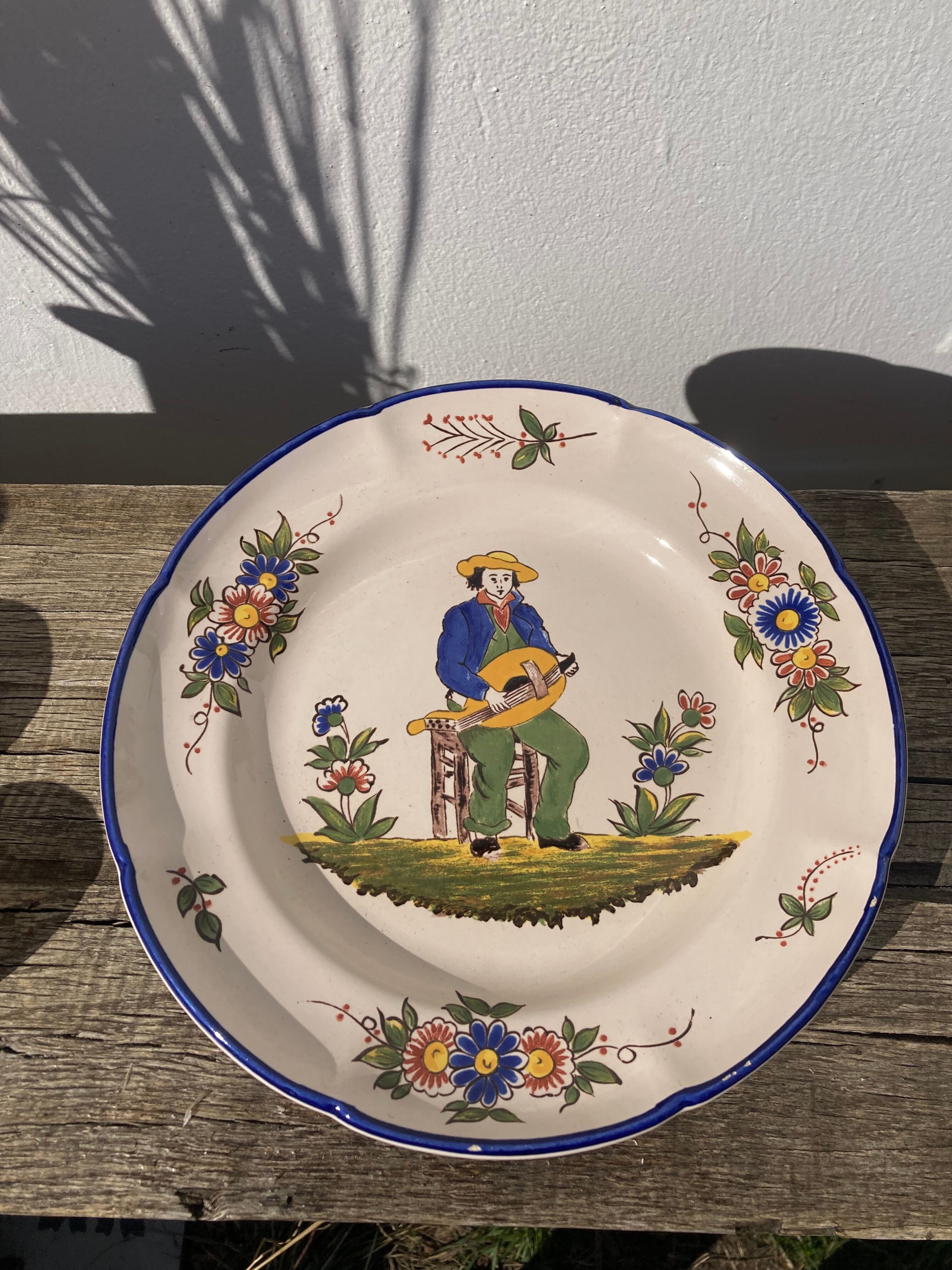 Decorative plate Saint Clement ceramic character decoration