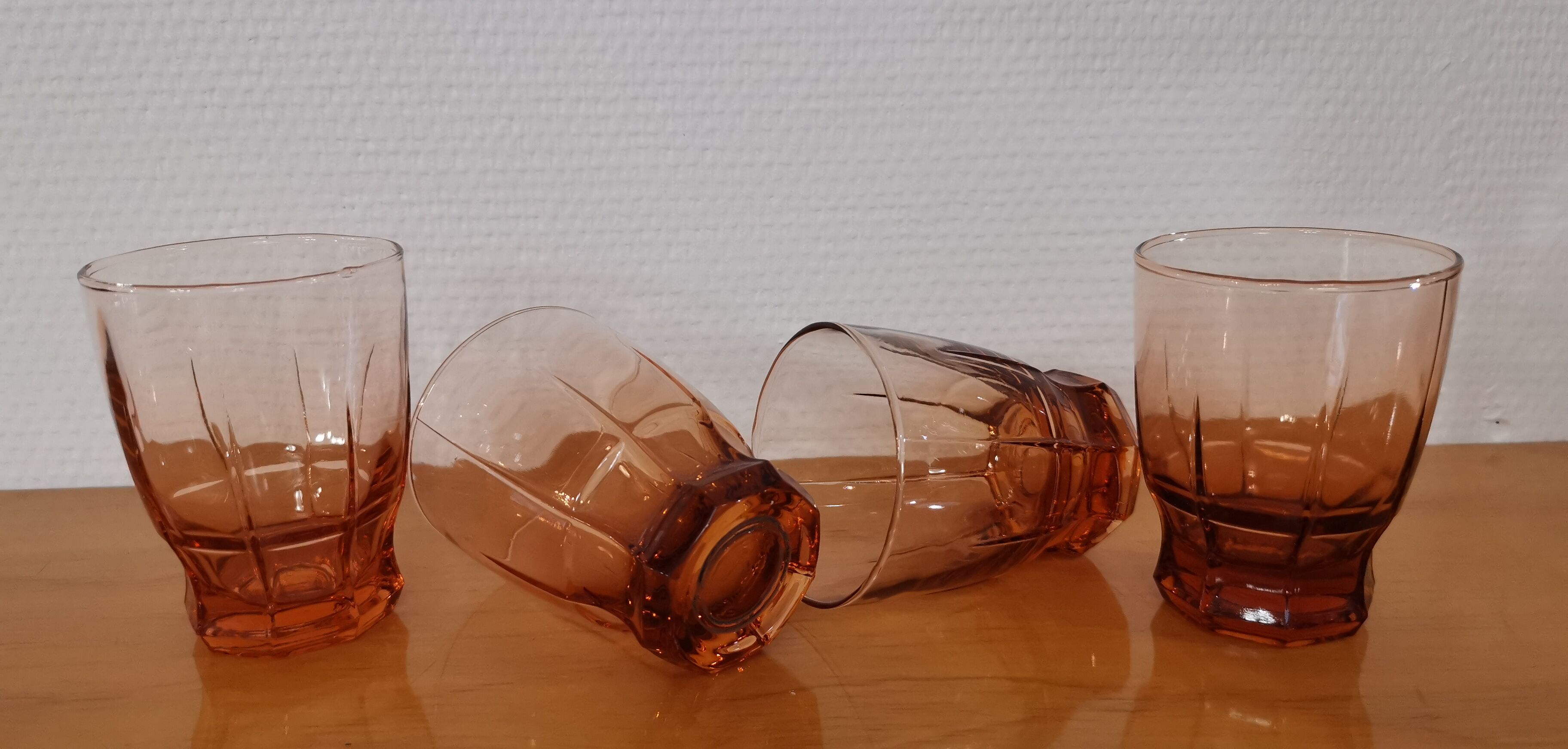 Set of 4 water glasses from the 30s smoked pink