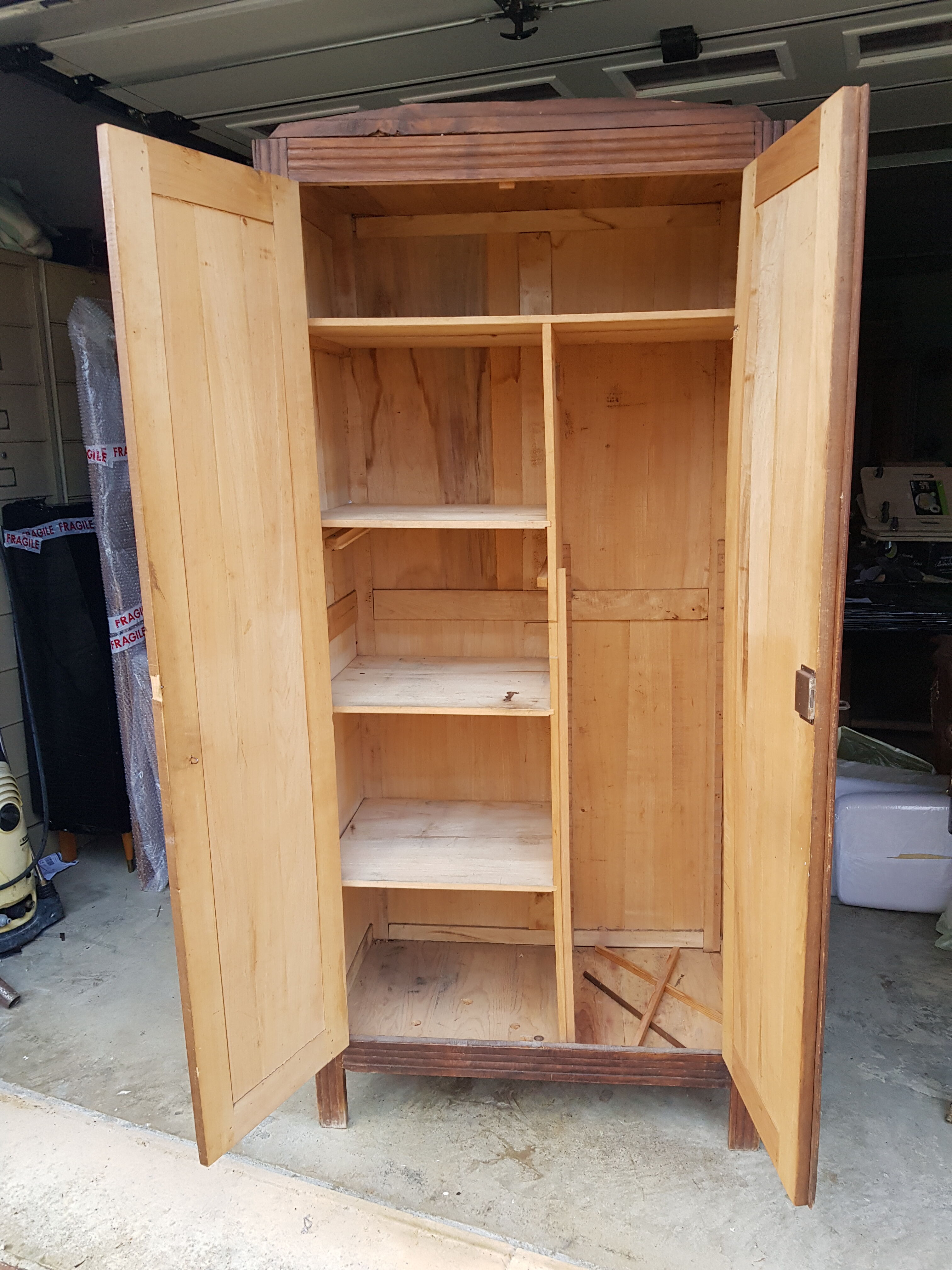 Armoire parisienne vintage Selency