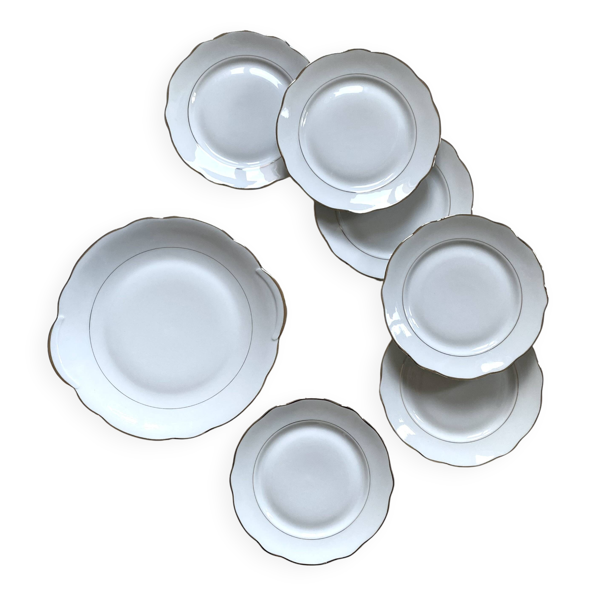 Service 6 anciennes assiettes dessert + plat dorure porcelaine de Sologne