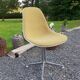 Chaise la Fonda de Charles et Ray Eames édition Hermann Miller