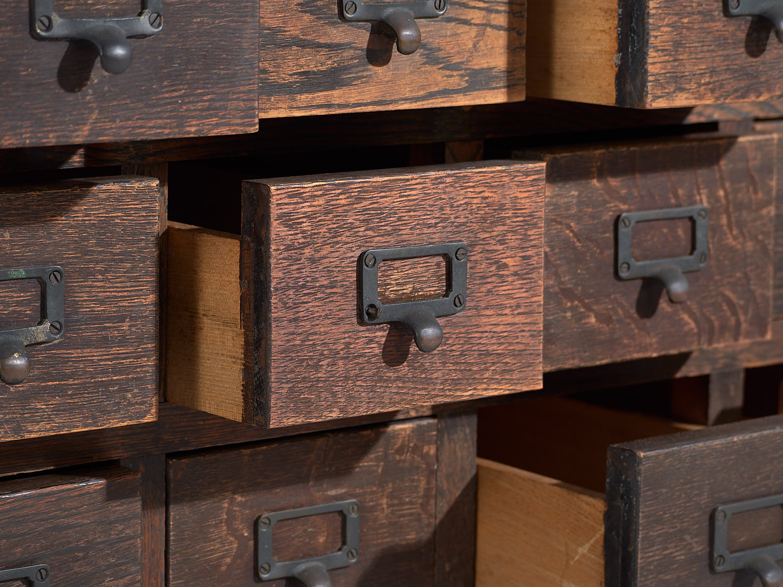 Pharmacy buffet Japanese medicine cabinet – Taishō / Shōwa period (c.1920-1945) #95