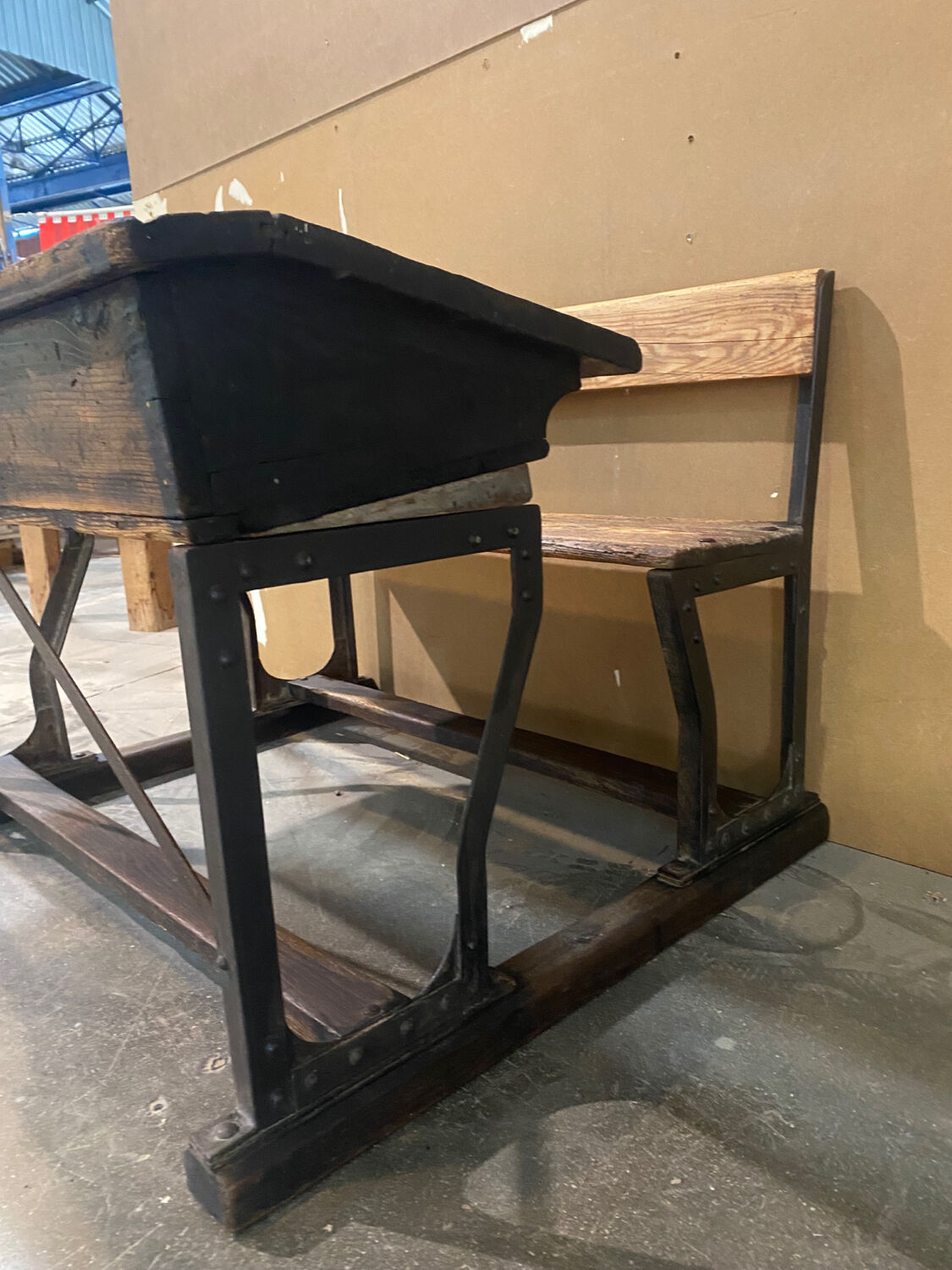 Double school desk 1900