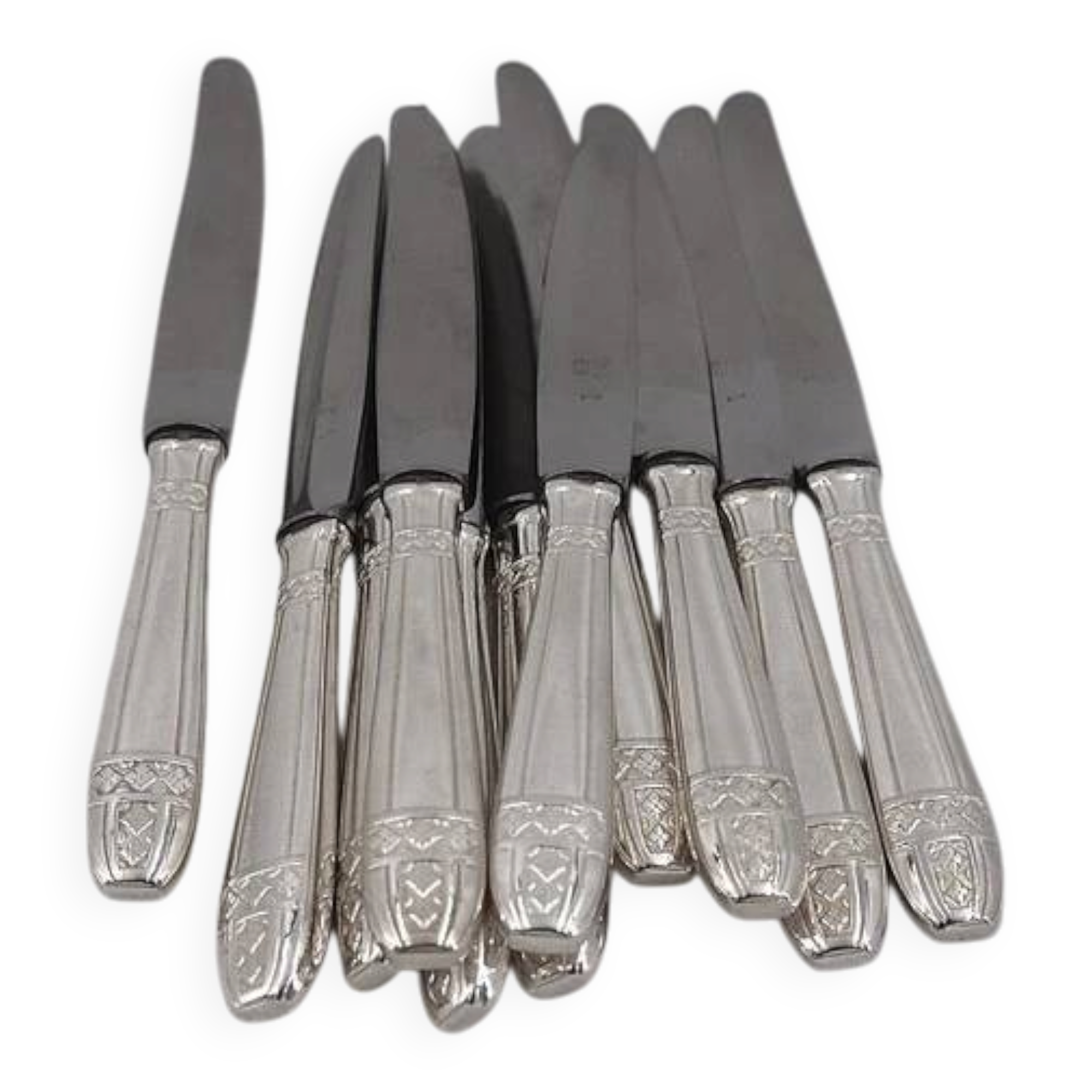 12 dessert, cheese, and hors d'oeuvre knives Grand Prix, Art Deco in silver-plated metal.