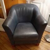 Blue diabolo armchair