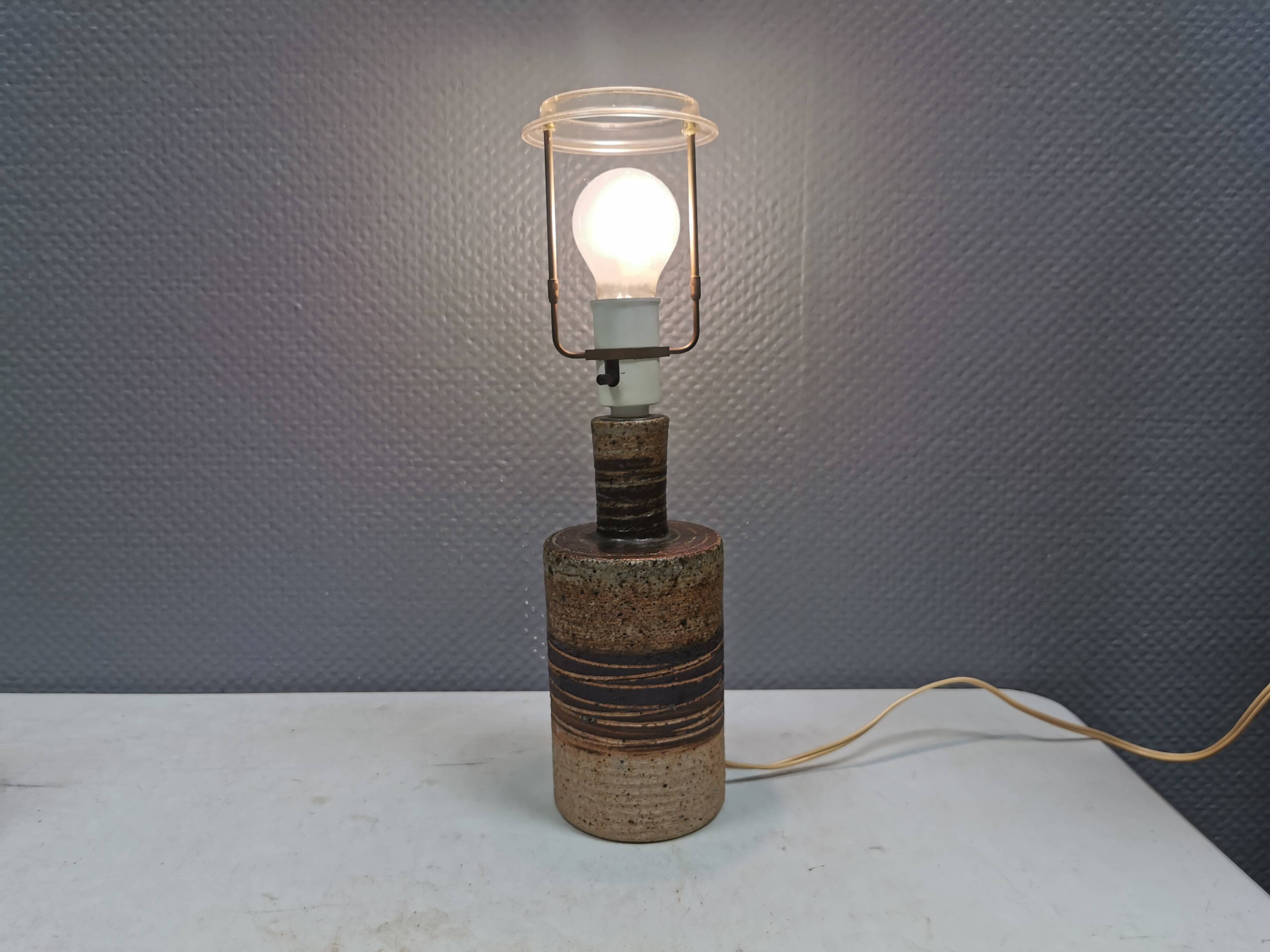 Beautiful Tue Poulsen table lamp in ceramic. Denmark 1970-80s