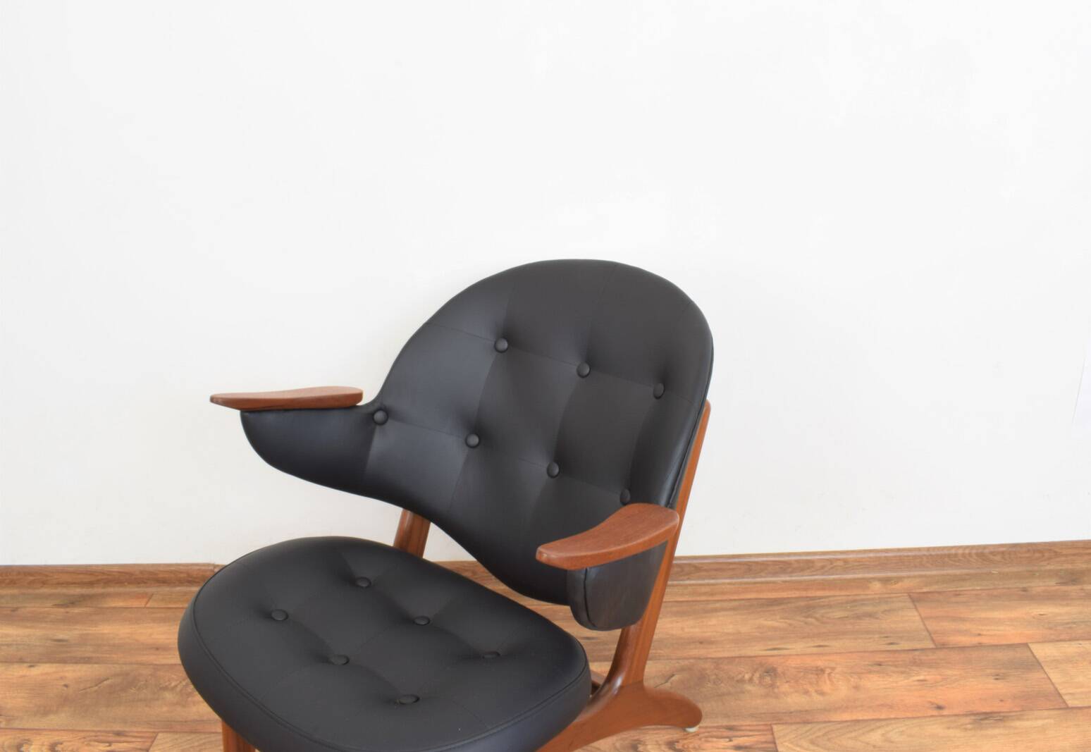 Mid-Century Armchair Model 33 by Carl Edward Matthes, 1950s