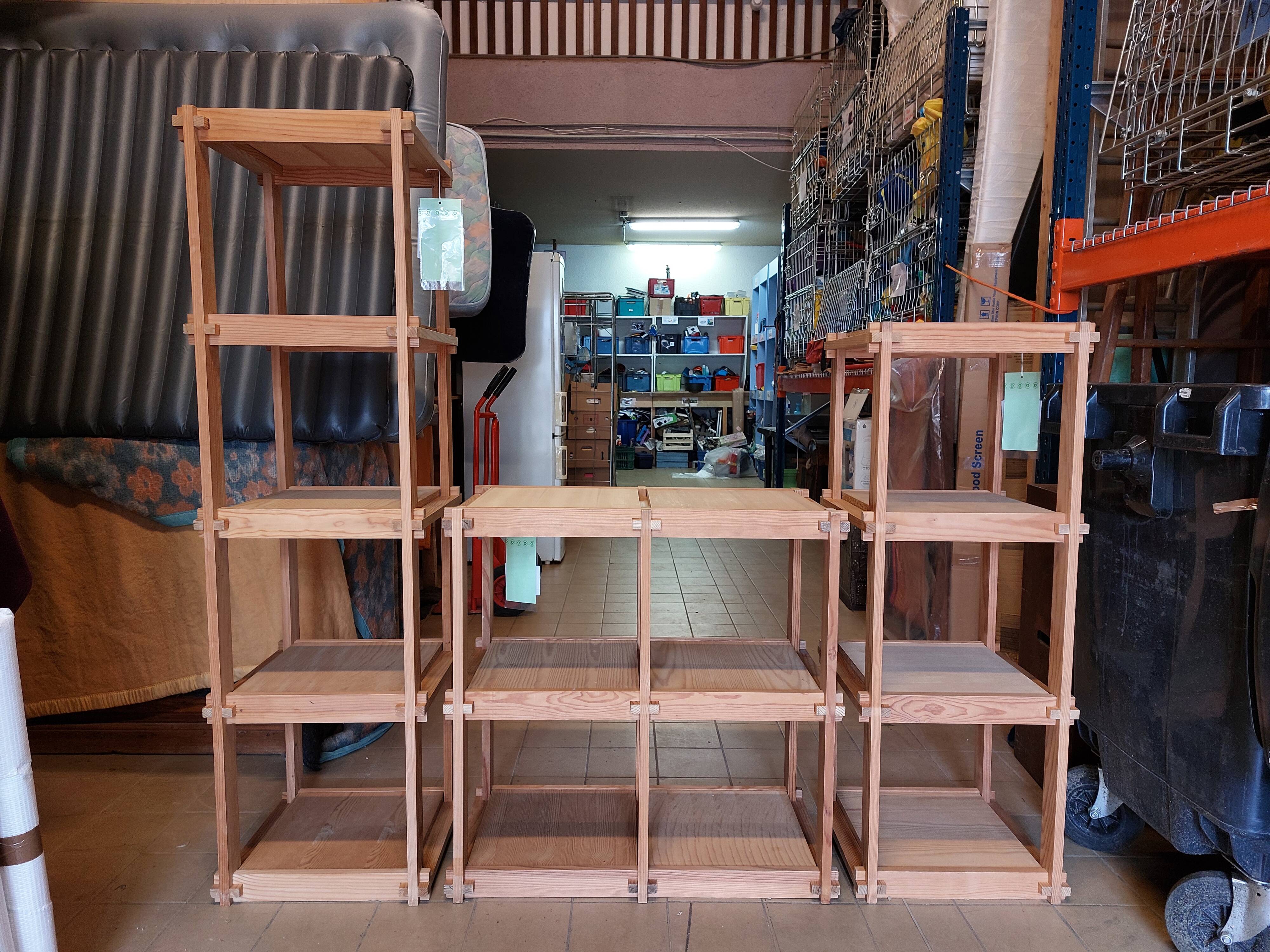 Modular fir staircase bookcase - Maison Regain