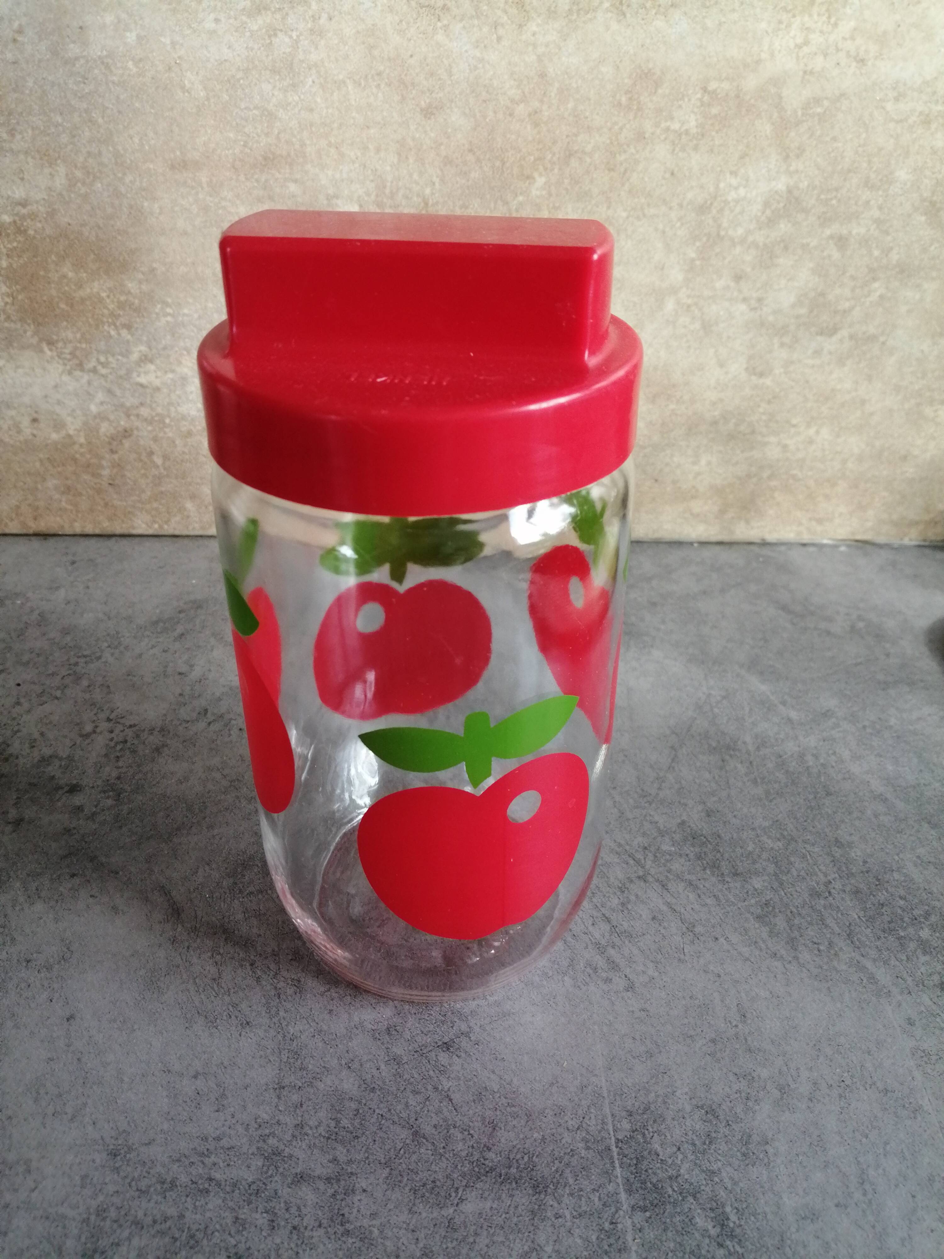 Henkel preservation jar, glass, apple or cherry decoration, in very good condition