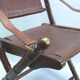 Chaise de campagne, chaise d'officier en teck et bambou, avec assise en cuir cousu et détails en laiton - années 1960