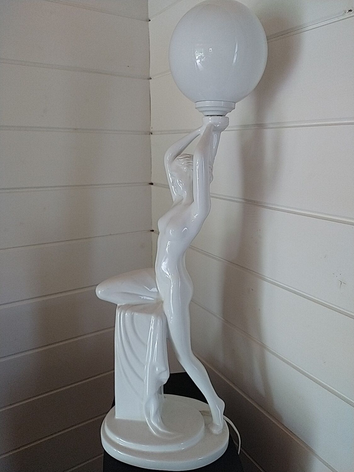 1970s lamp. Nude Art Deco style. 67cm.