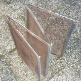Old firewall with handles, 4 leaves