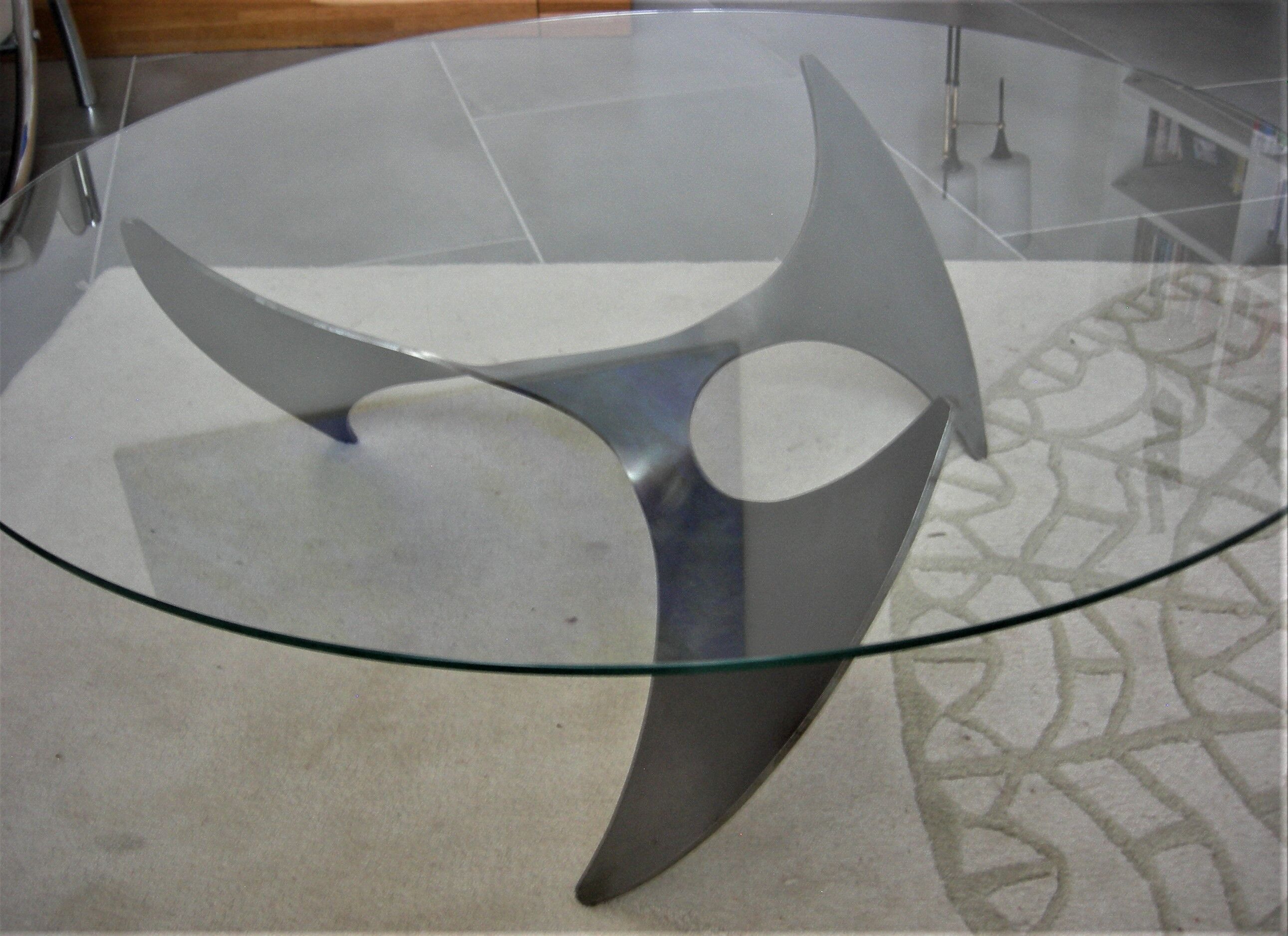 Propeller Round Coffee Table (Helix) by Knut Hesterberg Glass Plate and Metal Base