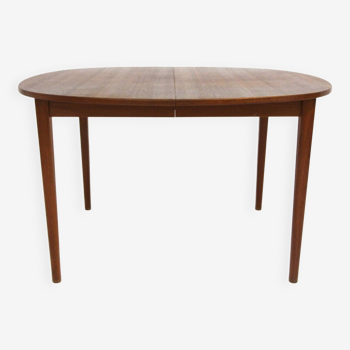 Scandinavian teak dining table, Sweden, 1960s