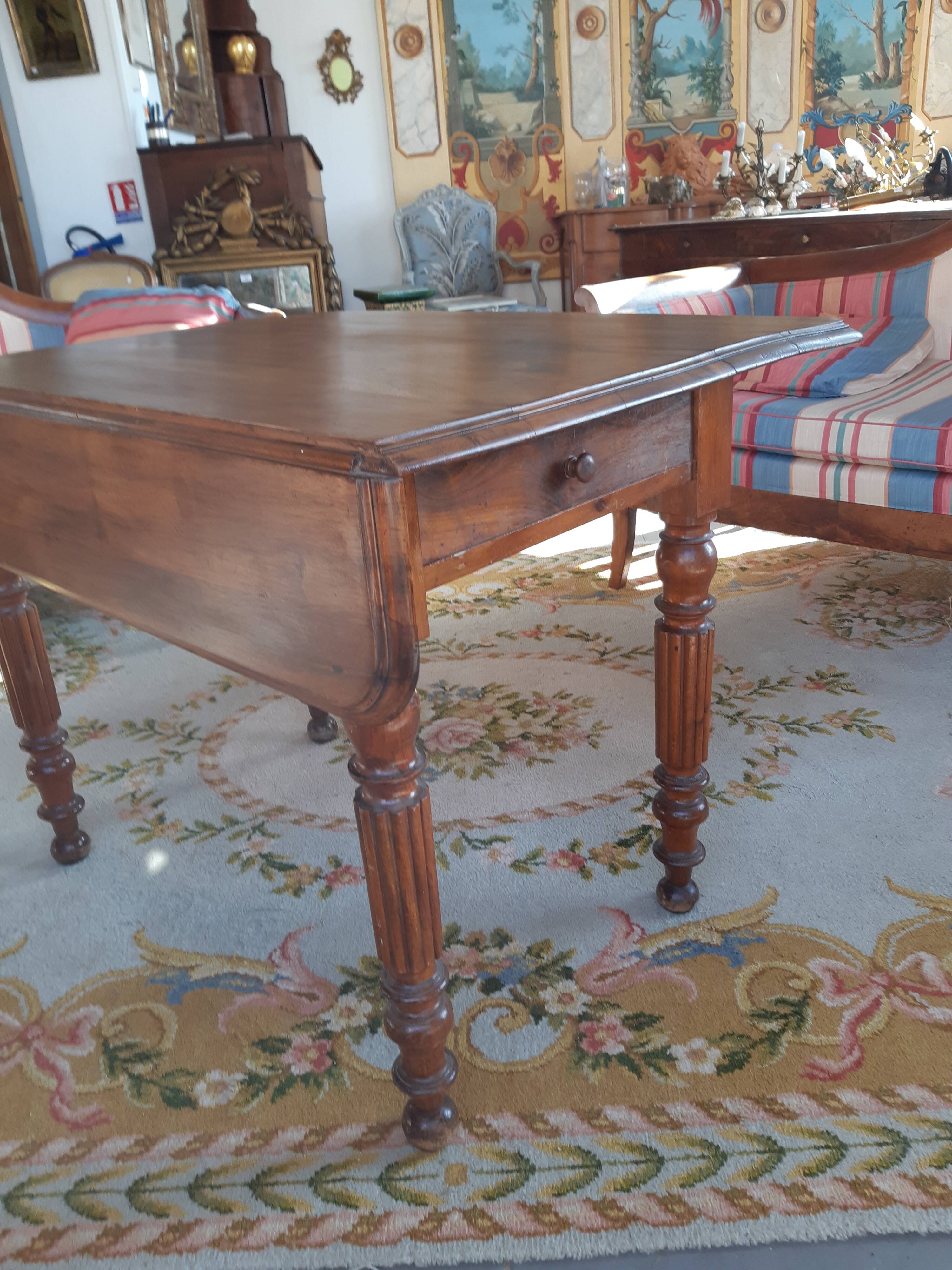 Pane table