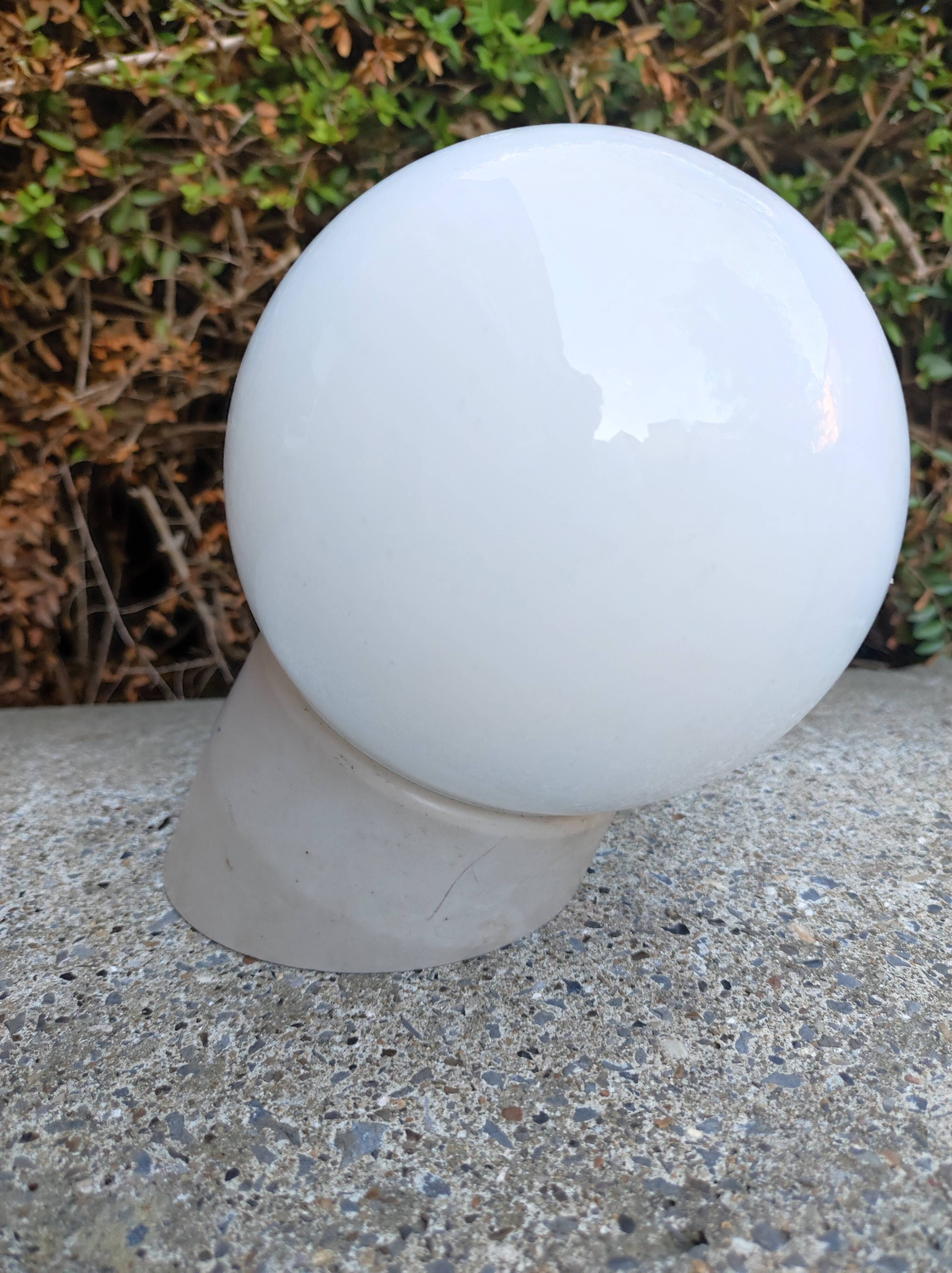 Lamp wall lamp opaline Bauhaus Leuna art deco style