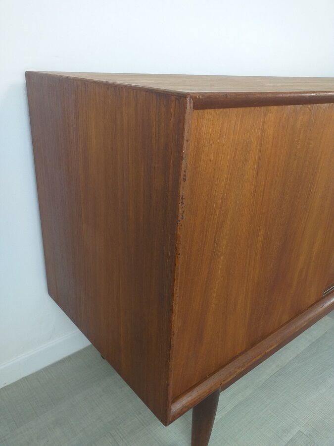 Scandinavian design sideboard E. Valentinsen 60