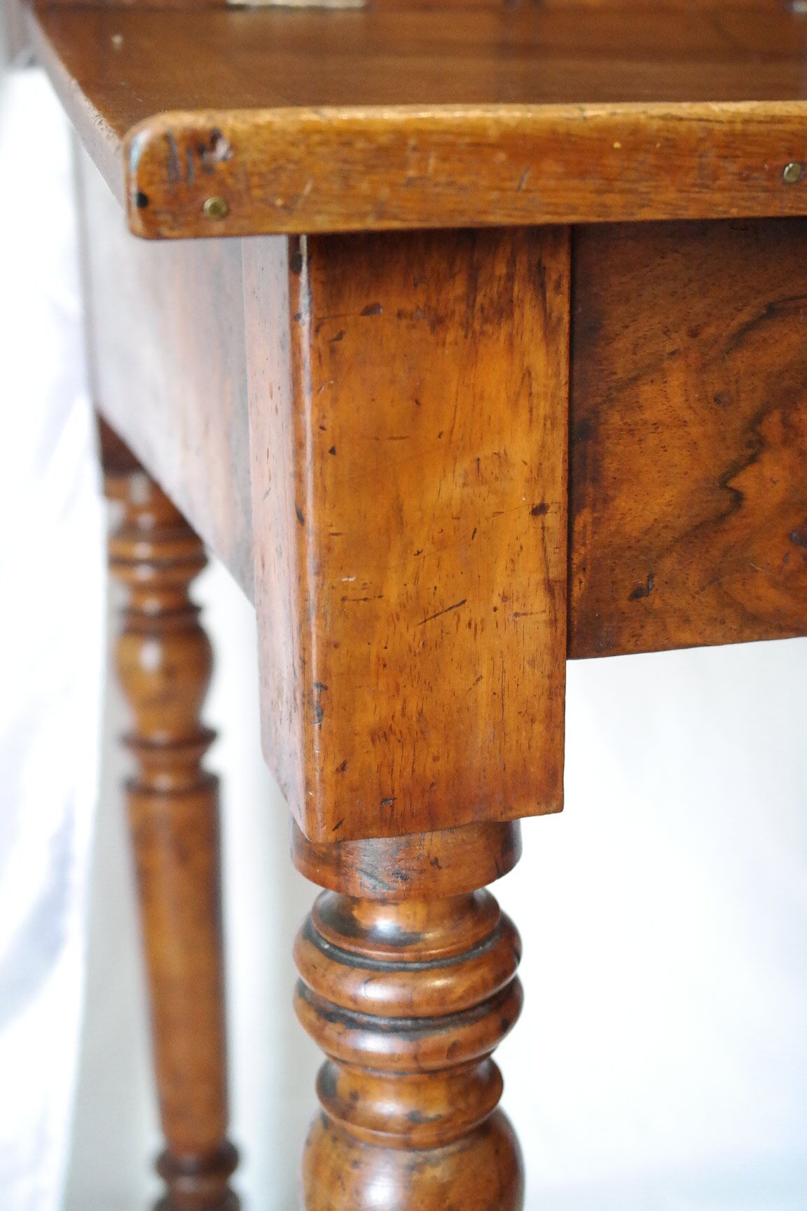 Secretary desk happiness of the day Louis Phillipe in walnut